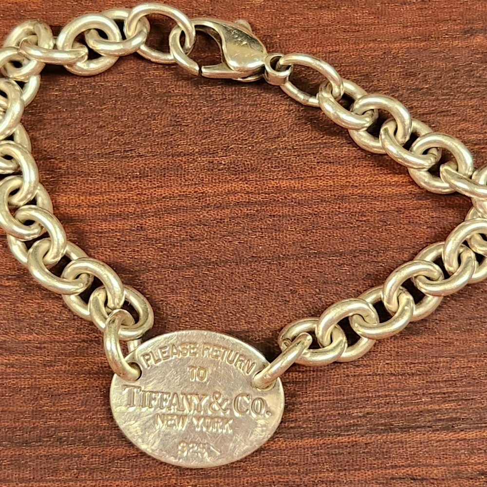 Tiffany and Co Sterling Silver Please Return to Oval Link Bracelet 7.5"